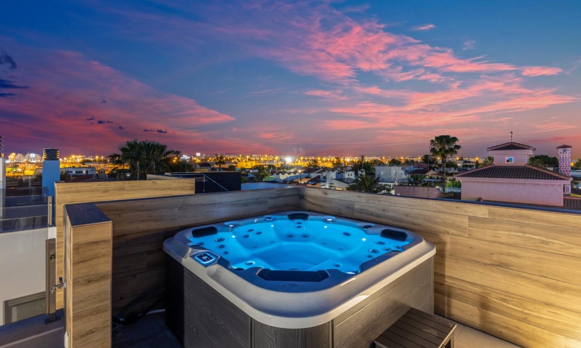 Wiederverkauf - Villa -
Torrevieja - Torreta Florida