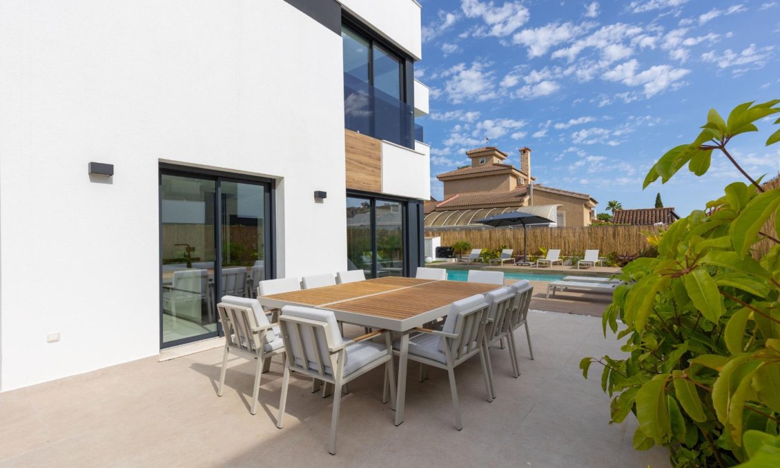 Wiederverkauf - Villa -
Torrevieja - Torreta Florida