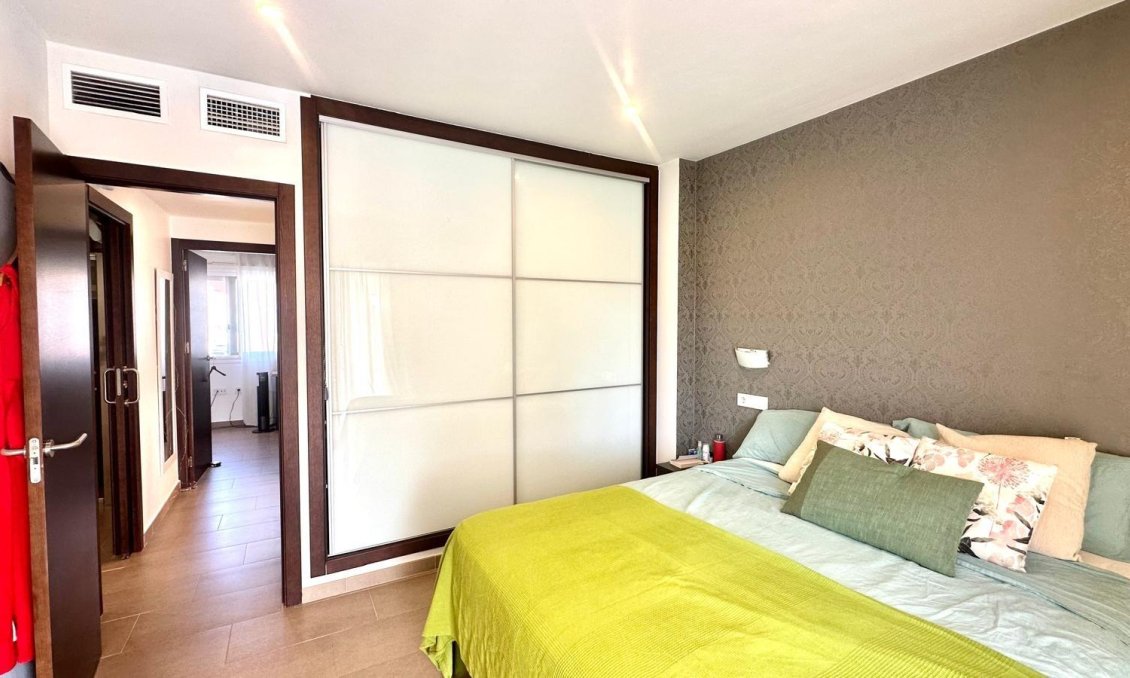 Segunda mano - Town House -
Torrevieja - Aguas Nuevas