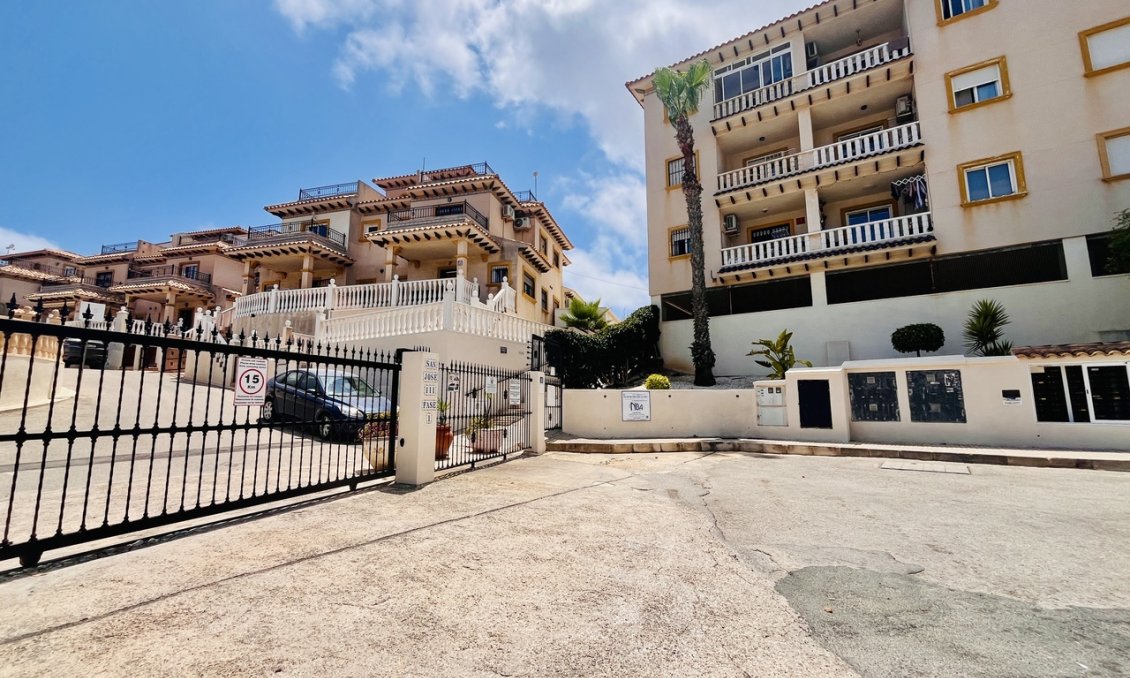 Segunda mano - Apartamento -
La Zenia - Costa Blanca