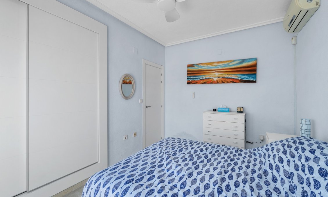 Segunda mano - Villa -
Orihuela Costa - Costa Blanca