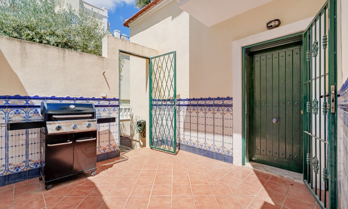 Segunda mano - Villa -
Orihuela Costa - Costa Blanca