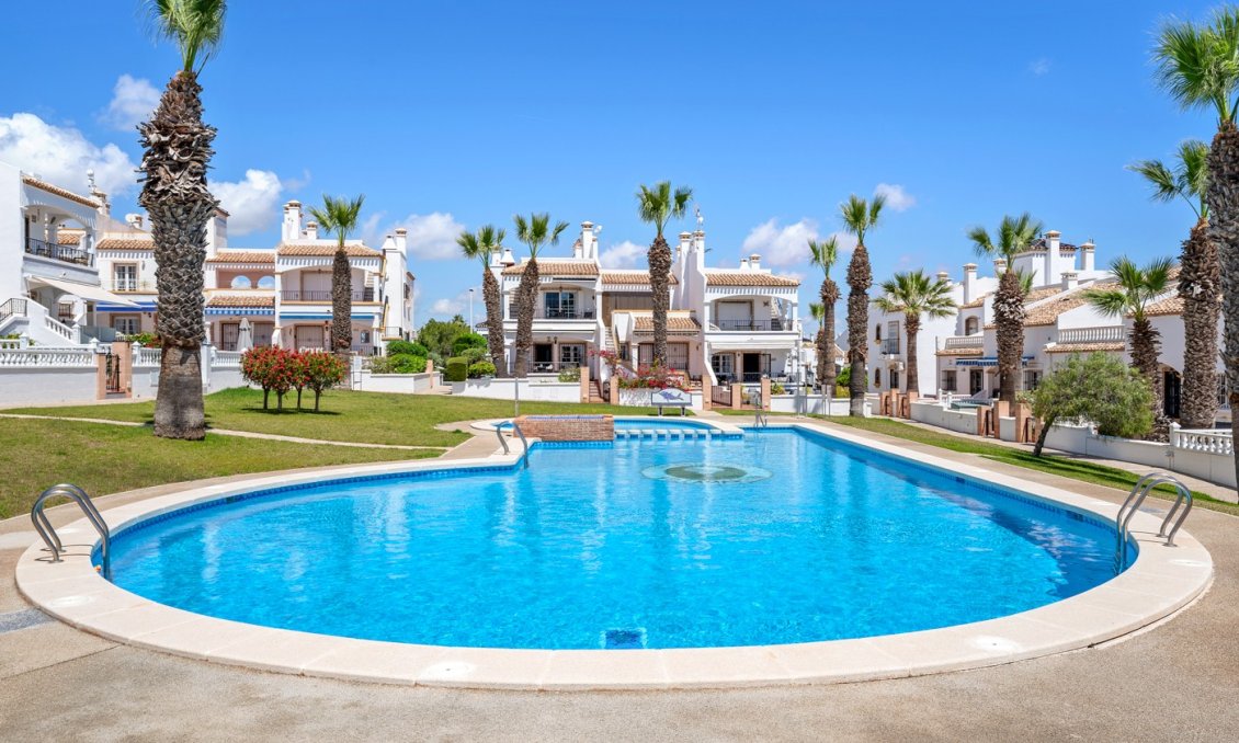 Segunda mano - Villa -
Orihuela Costa - Costa Blanca