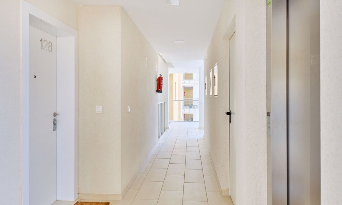 Segunda mano - Apartamento -
Orihuela Costa - Costa Blanca