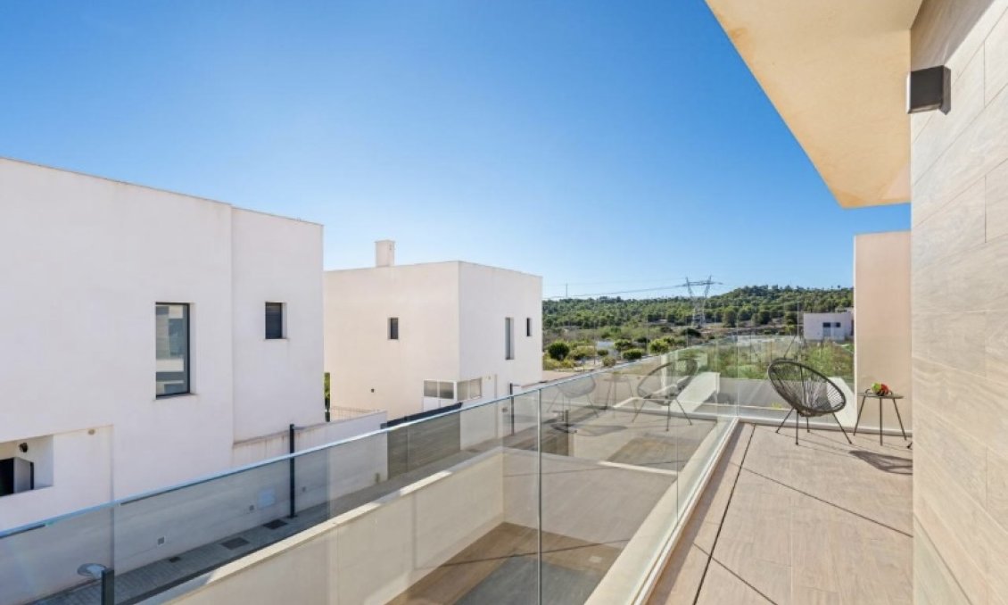Segunda mano - Villa -
San Miguel de Salinas - Inland
