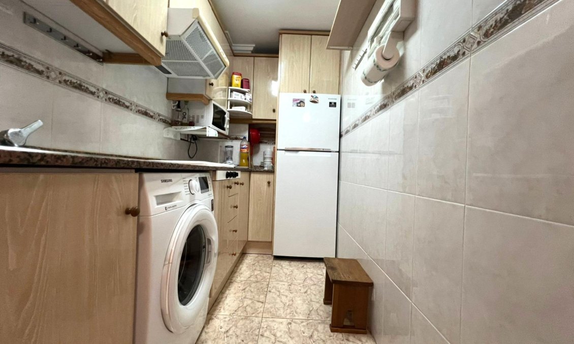 Segunda mano - Apartamento -
Guardamar del Segura - Pueblo