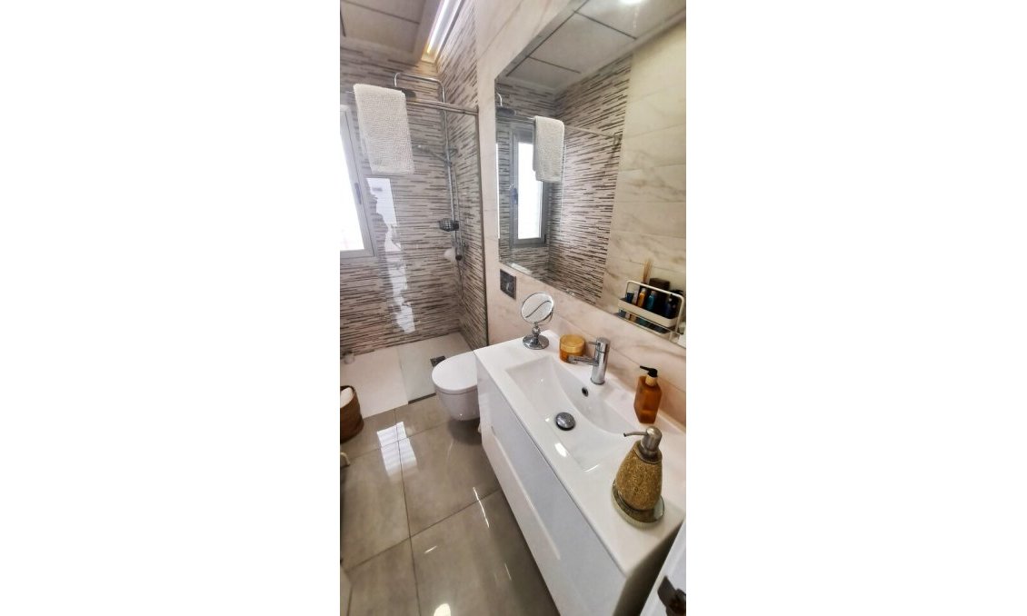 Segunda mano - Villa -
Orihuela Costa - Costa Blanca