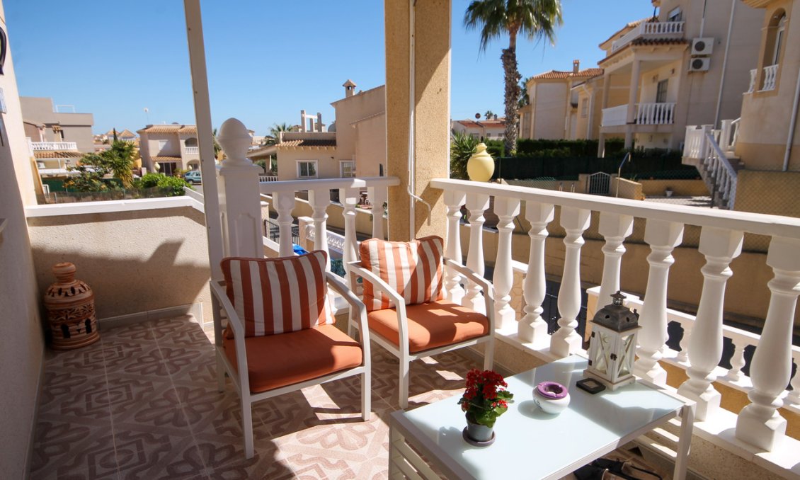 Revente - Villa -
Orihuela Costa - Costa Blanca