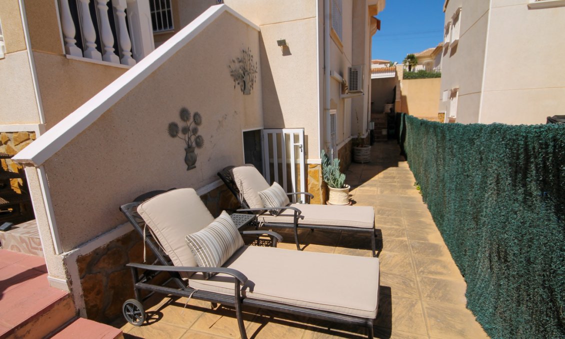 Revente - Villa -
Orihuela Costa - Costa Blanca