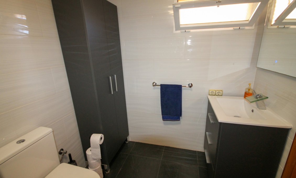 Revente - Villa -
Orihuela Costa - Costa Blanca