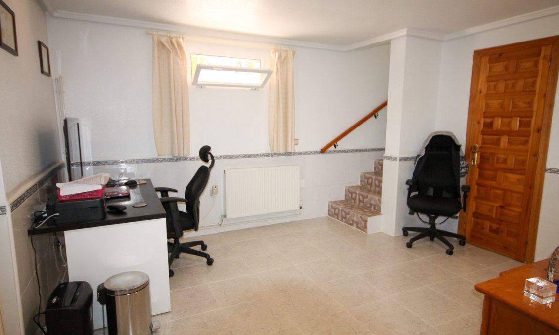 Revente - Villa -
Orihuela Costa - Costa Blanca