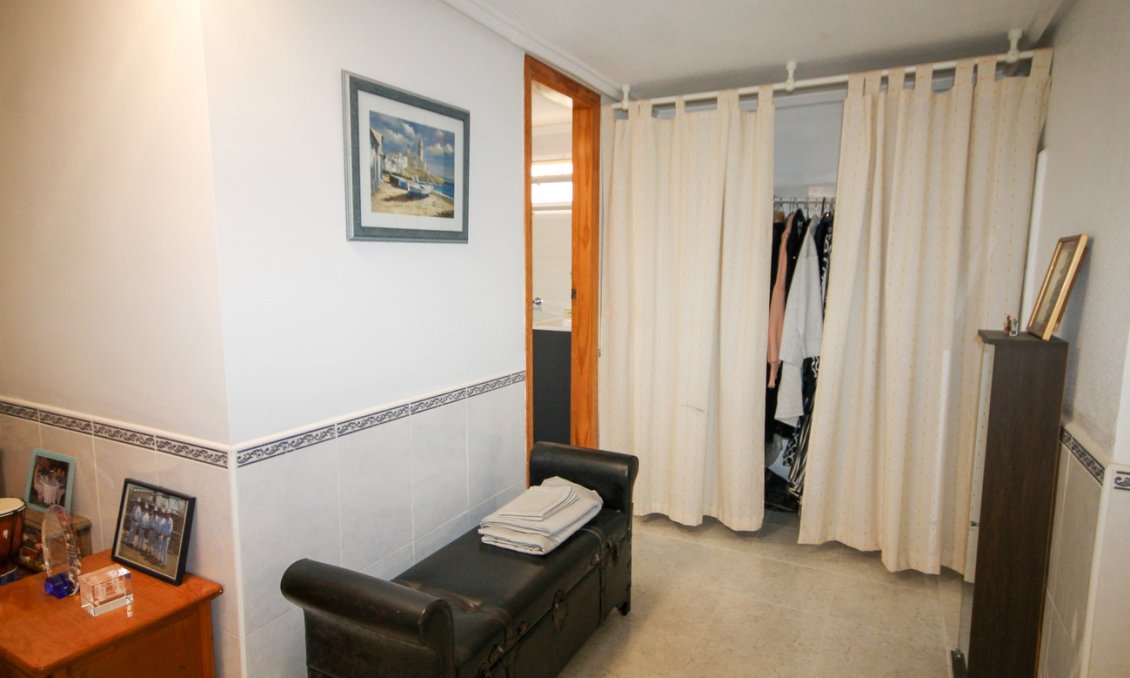 Revente - Villa -
Orihuela Costa - Costa Blanca