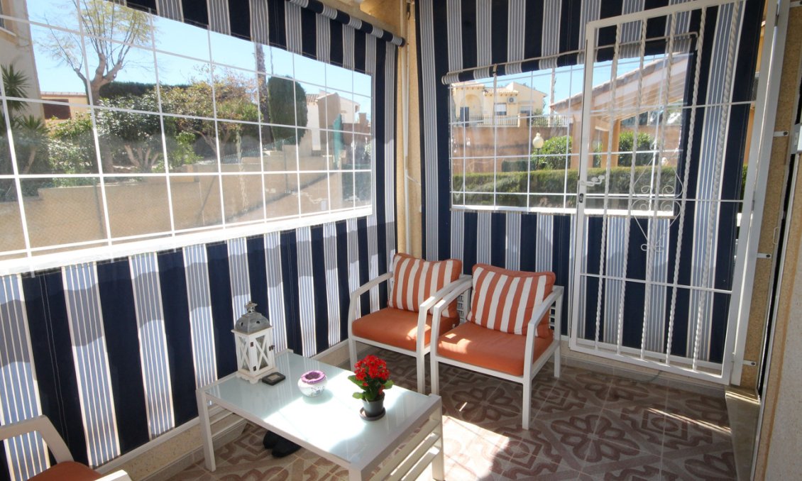 Revente - Villa -
Orihuela Costa - Costa Blanca