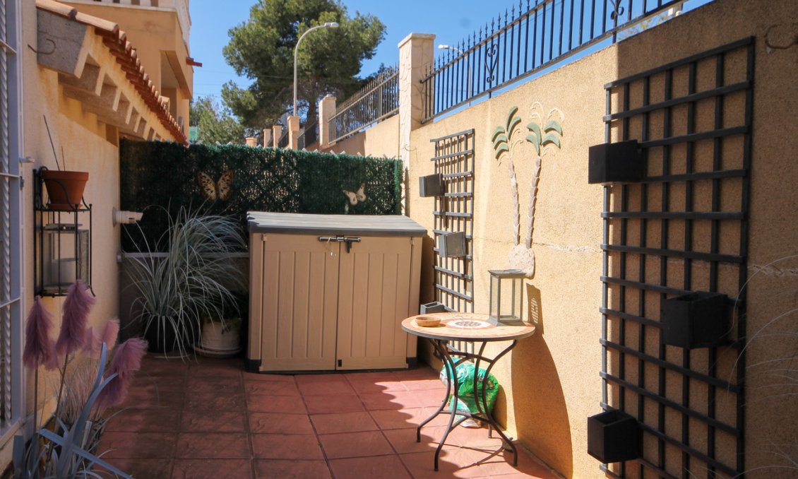 Revente - Villa -
Orihuela Costa - Costa Blanca