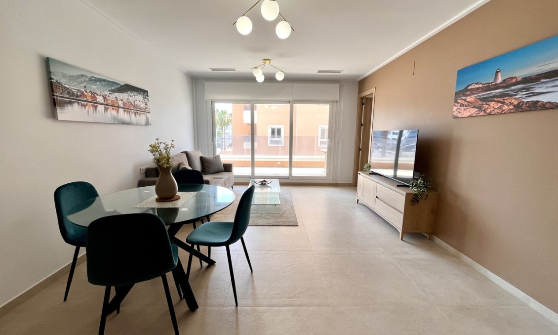 Segunda mano - Apartamento -
El Raso - Costa Blanca