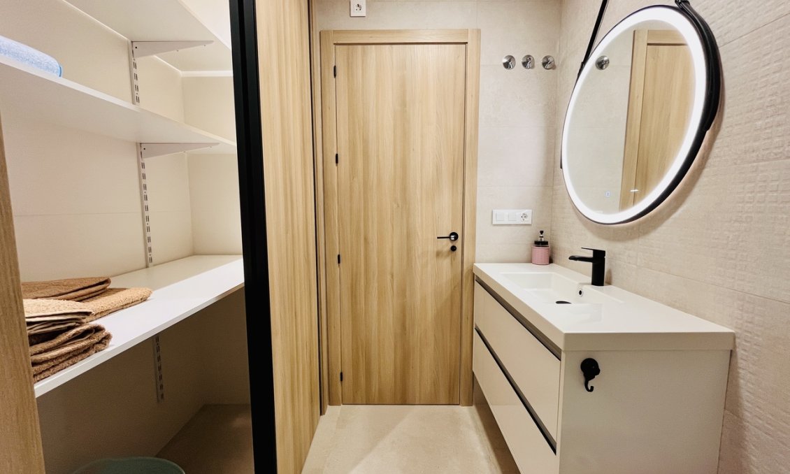 Segunda mano - Apartamento -
El Raso - Costa Blanca