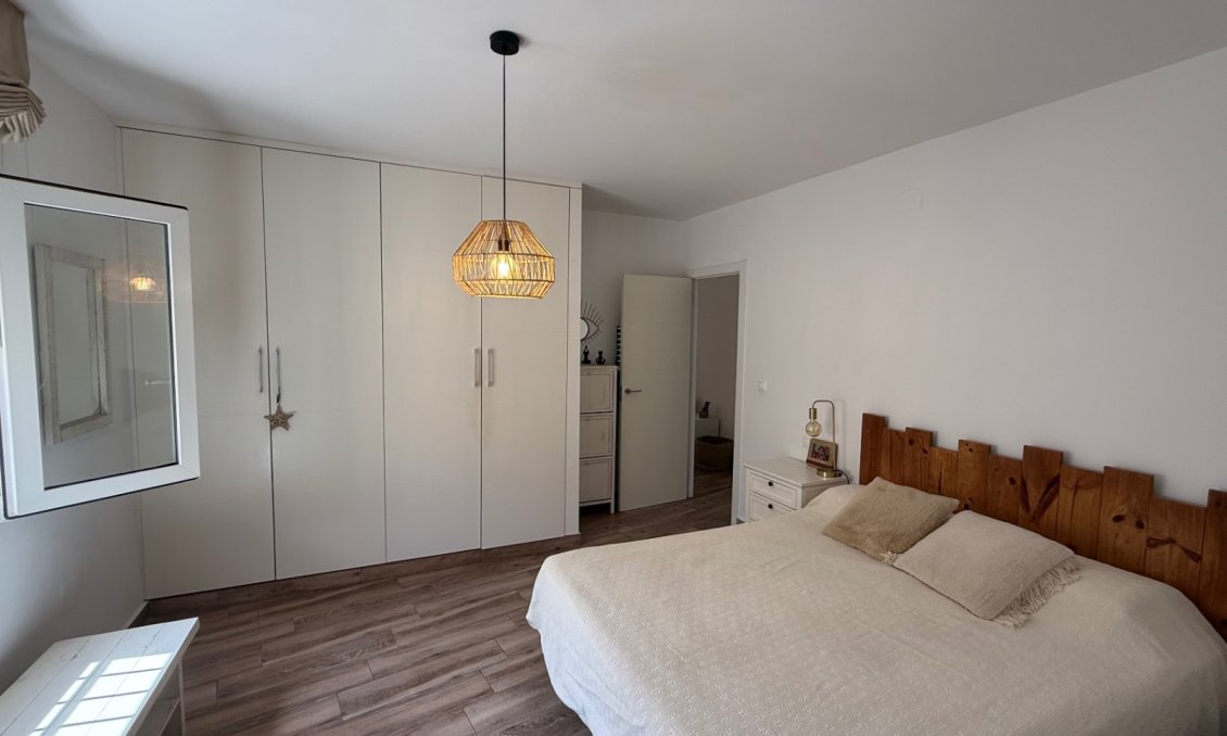 Segunda mano - Villa -
Torrevieja - Costa Blanca