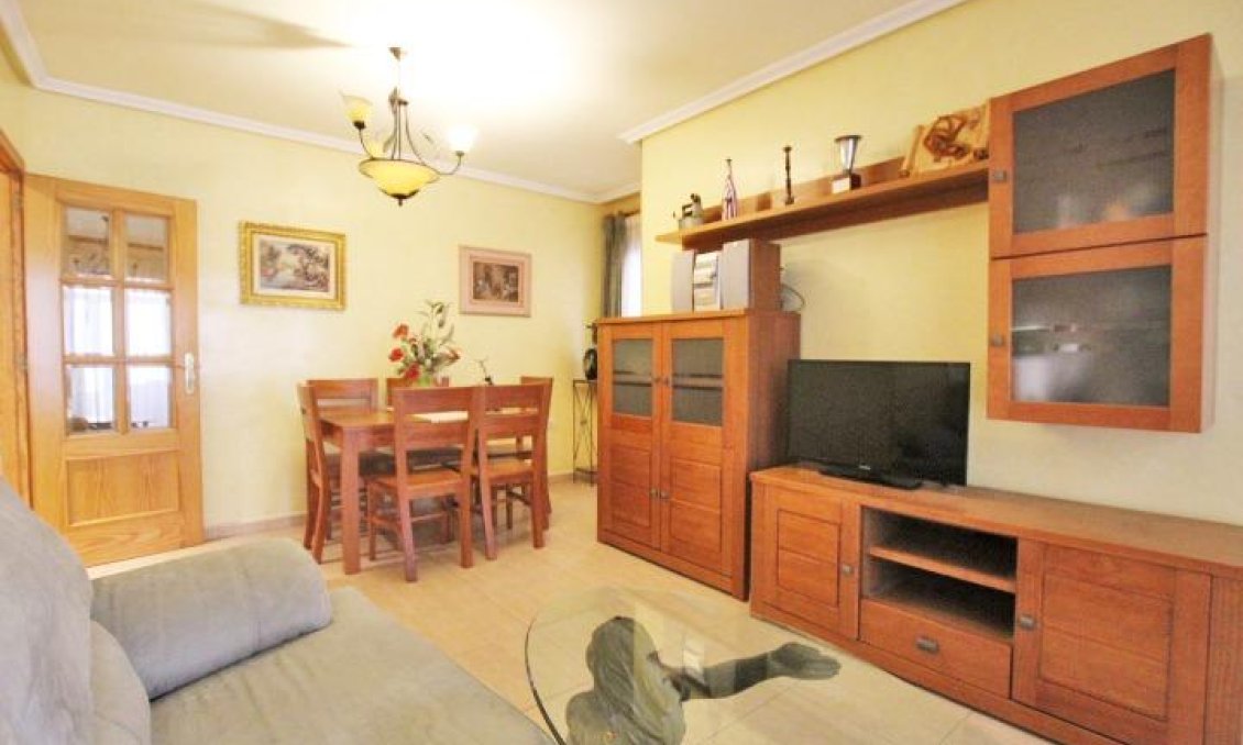Segunda mano - Apartamento -
Guardamar del Segura - Centro
