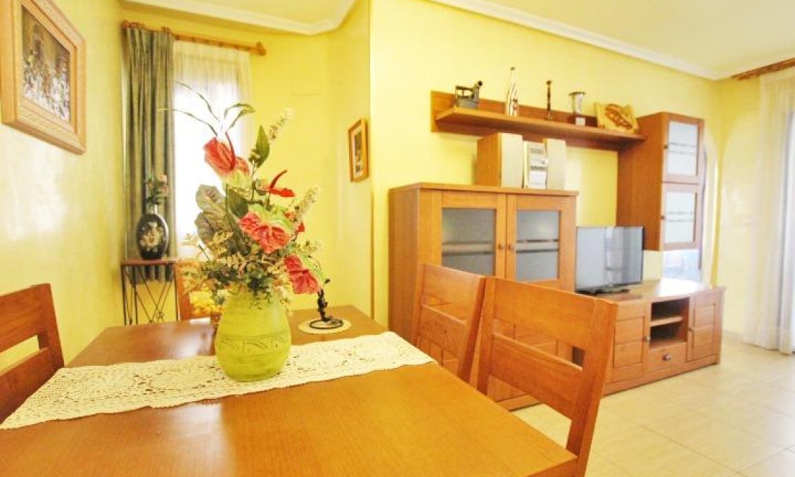 Segunda mano - Apartamento -
Guardamar del Segura - Centro