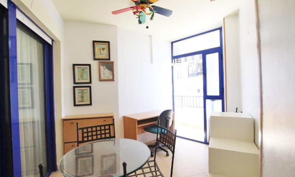 Segunda mano - Apartamento -
Guardamar del Segura - Centro