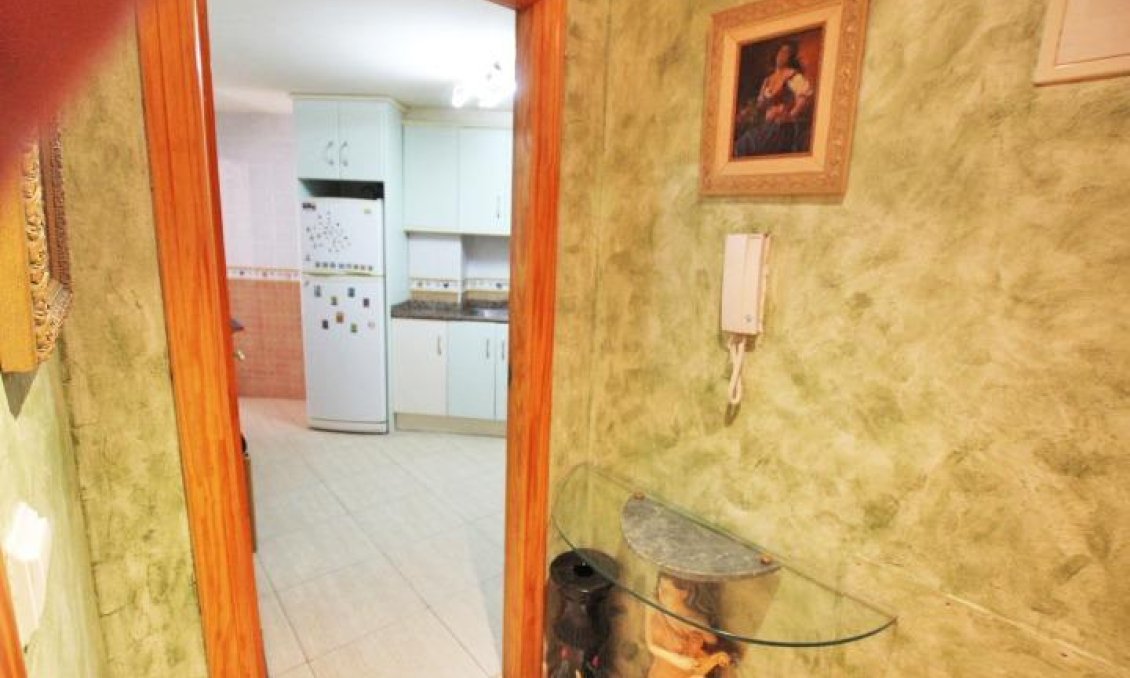 Segunda mano - Apartamento -
Guardamar del Segura - Centro