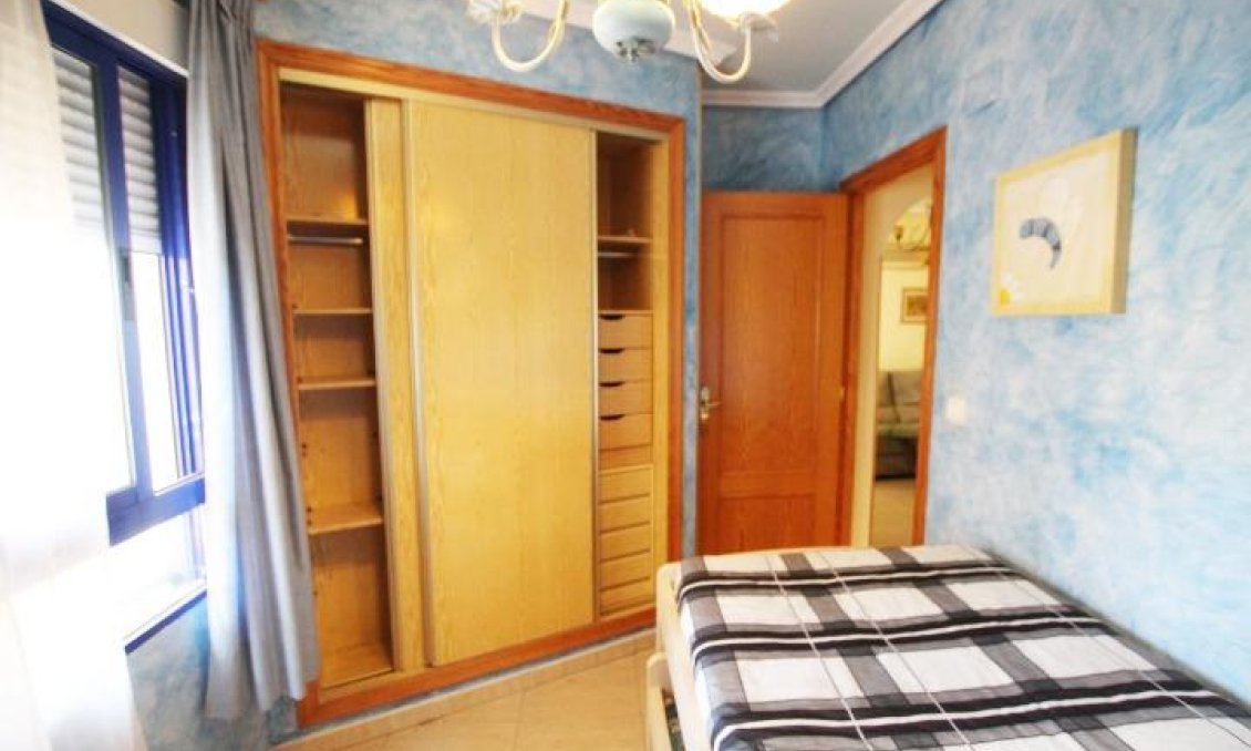 Segunda mano - Apartamento -
Guardamar del Segura - Centro