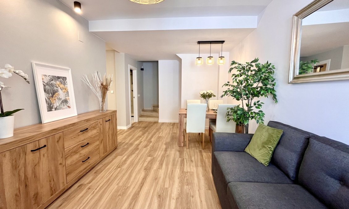 Segunda mano - Town House -
Playa Flamenca - Costa Blanca