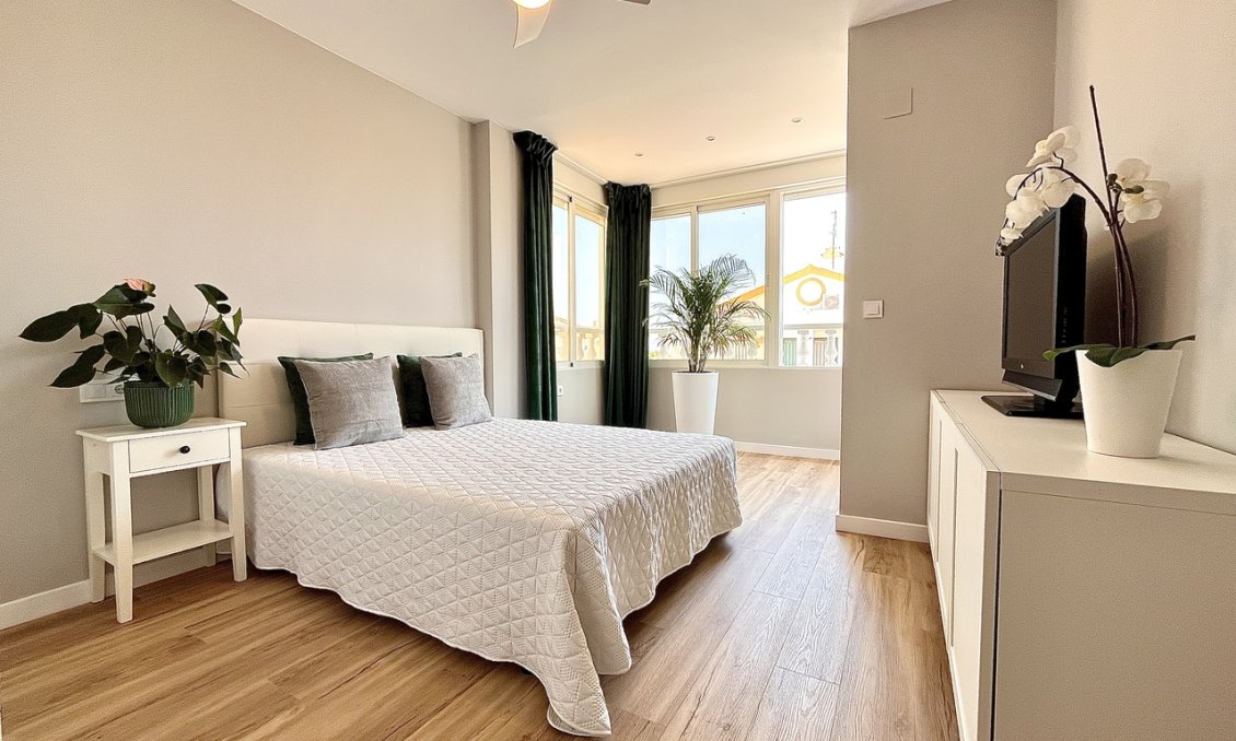 Segunda mano - Town House -
Playa Flamenca - Costa Blanca