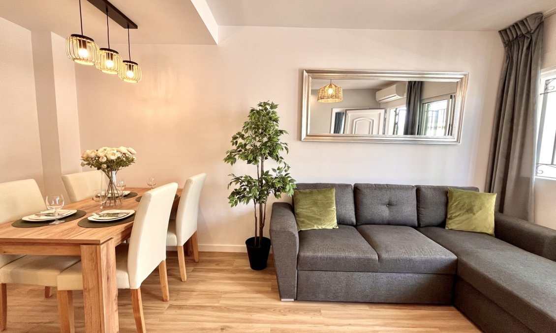 Segunda mano - Town House -
Playa Flamenca - Costa Blanca