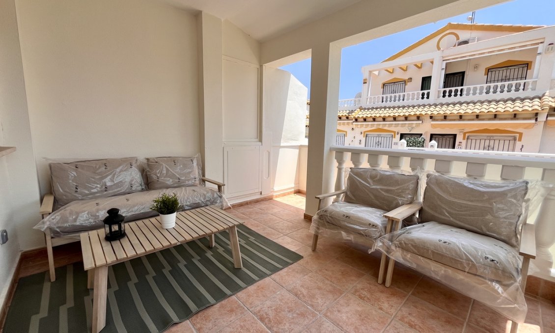 Segunda mano - Town House -
Playa Flamenca - Costa Blanca