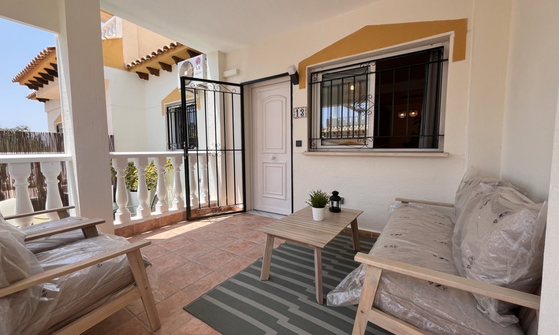Segunda mano - Town House -
Playa Flamenca - Costa Blanca