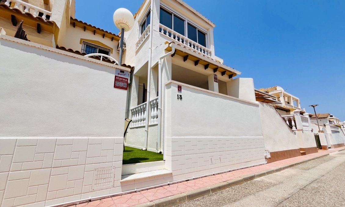 Segunda mano - Town House -
Playa Flamenca - Costa Blanca