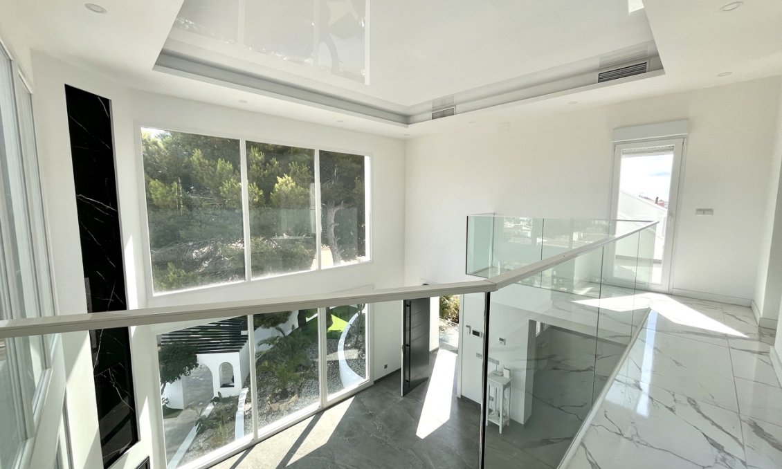 Segunda mano - Villa -
Los Balcones - Costa Blanca