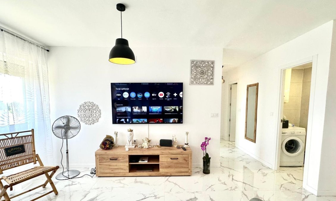Wiederverkauf - Wohnung -
Torrevieja - Punta Prima