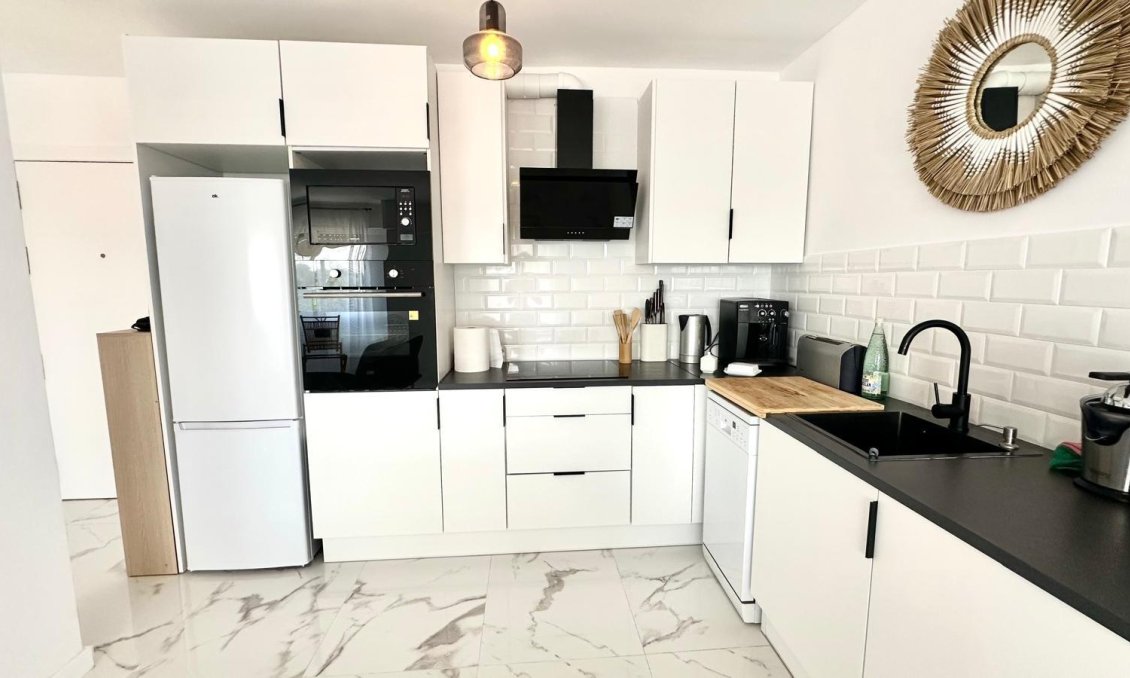 Wiederverkauf - Wohnung -
Torrevieja - Punta Prima