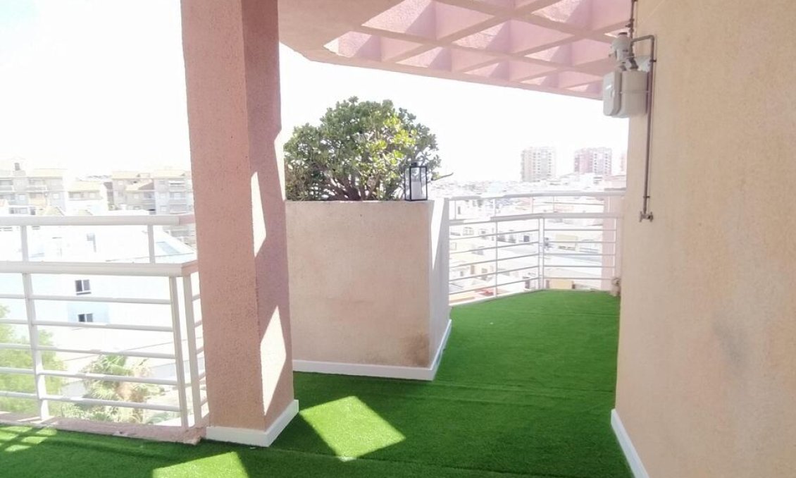 Segunda mano - Penthouse Penthouse -
Torrevieja - Habaneras