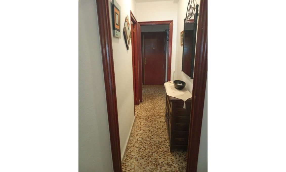 Segunda mano - Villa -
Benidorm - Costa Blanca