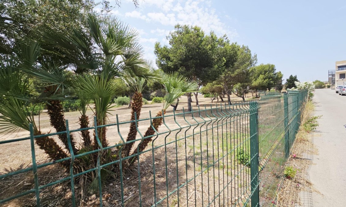 Segunda mano - Villa -
Orihuela Costa - La Regia