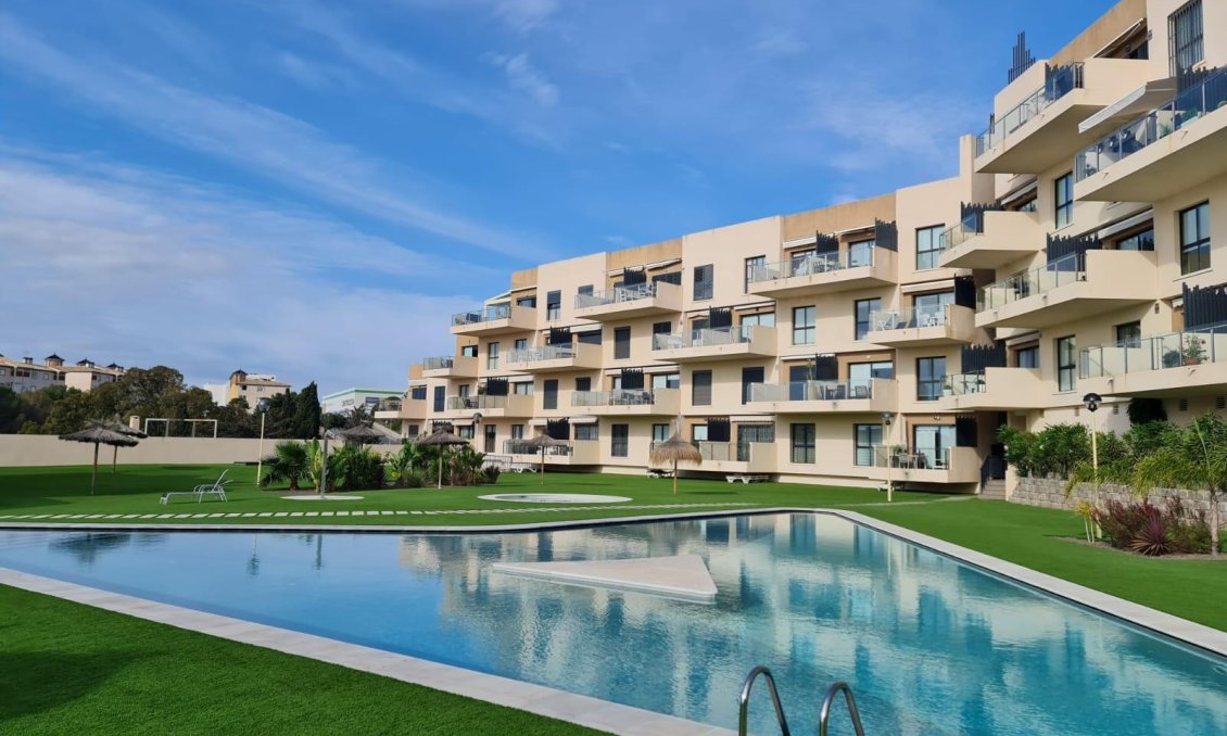 Segunda mano - Villa -
Orihuela Costa - La Regia