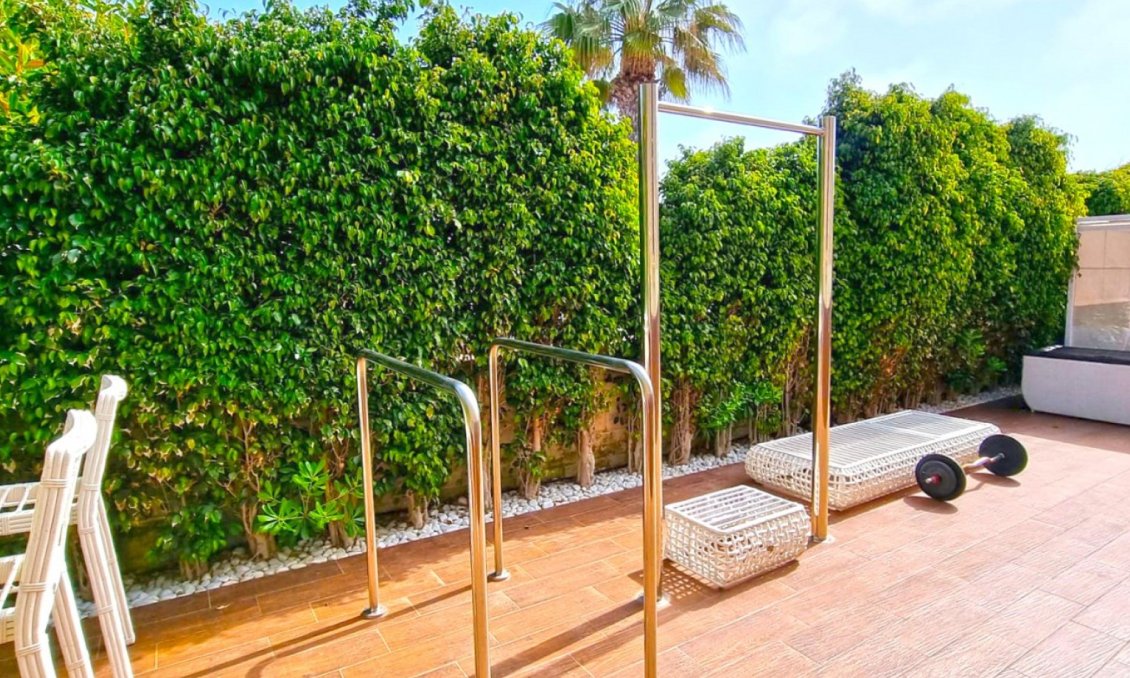 Segunda mano - Villa -
Torrevieja - Costa Blanca