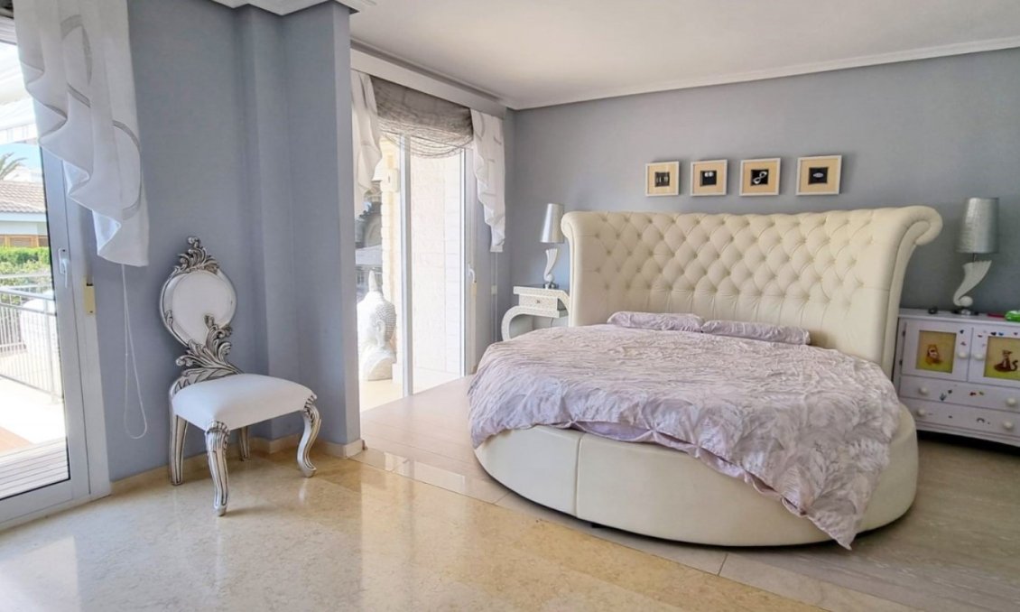 Segunda mano - Villa -
Torrevieja - Costa Blanca