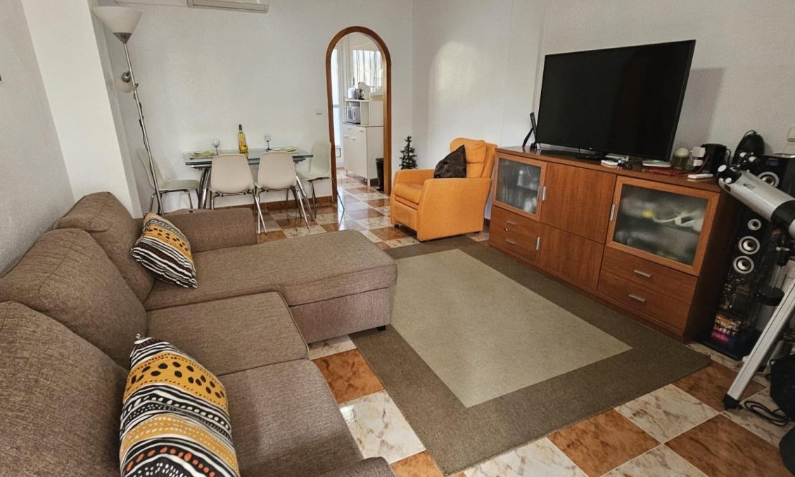 Segunda mano - Apartamento -
Orihuela Costa - Costa Blanca
