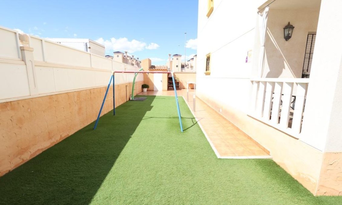 Segunda mano - Apartamento -
Orihuela Costa - Costa Blanca