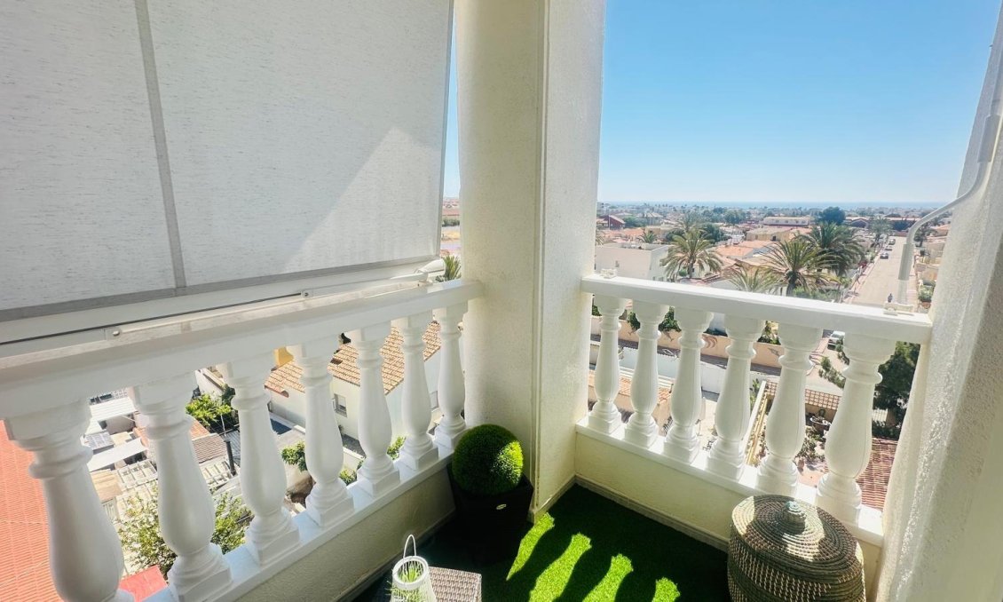Használt Ingatlanok - Apartman -
Torrevieja - Nueva Torrevieja