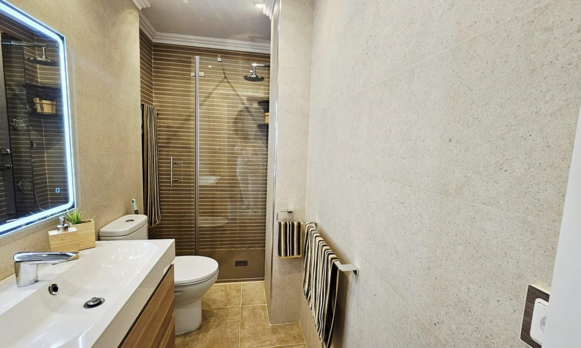 Használt Ingatlanok - Apartman -
Torrevieja - Nueva Torrevieja