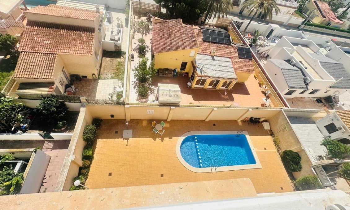 Használt Ingatlanok - Apartman -
Torrevieja - Nueva Torrevieja