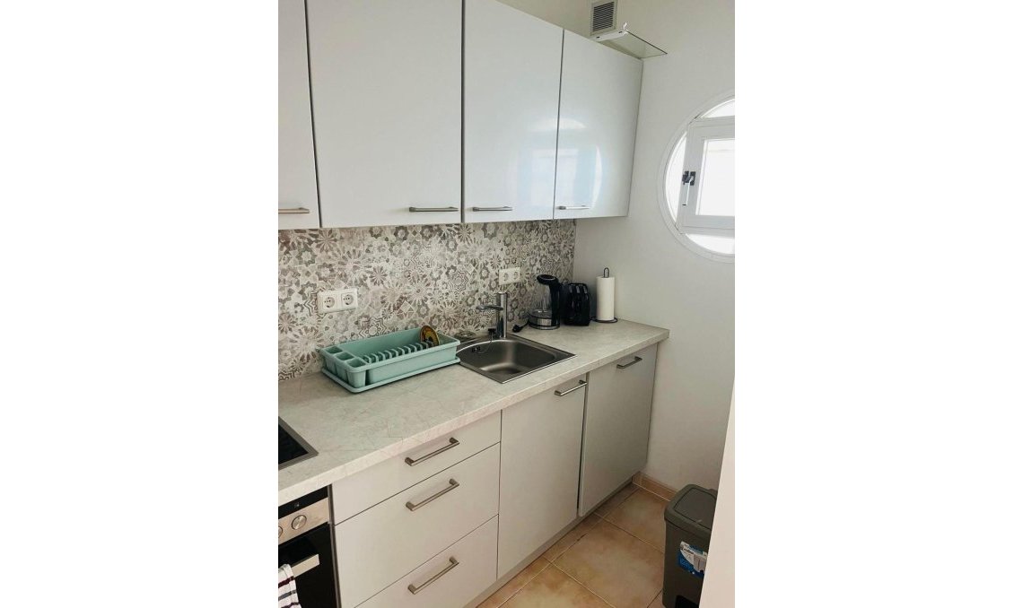 Segunda mano - Town House -
Torrevieja - La Siesta