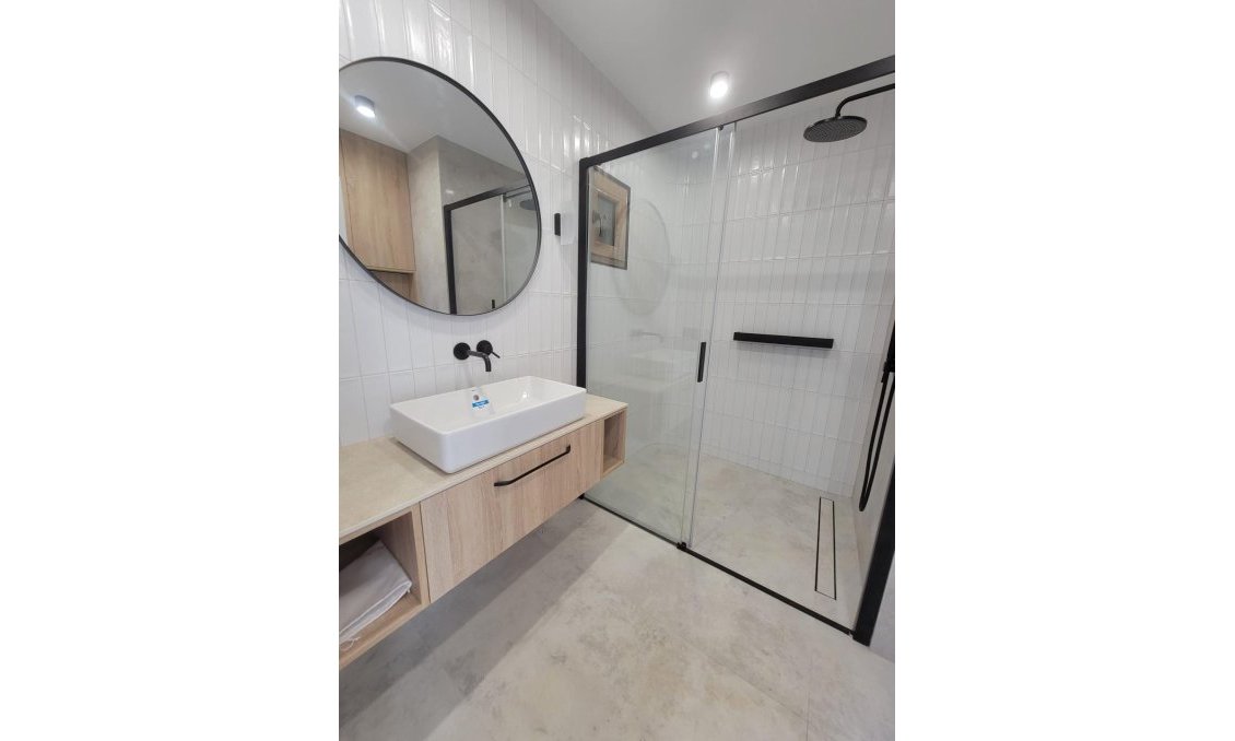 Wiederverkauf - Villa -
Orihuela Costa - Cabo Roig