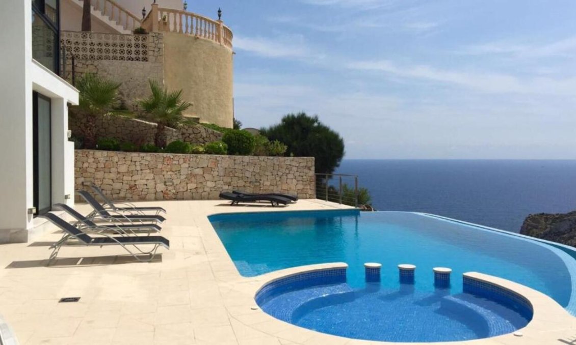 Segunda mano - Villa -
Jávea - Costa Blanca