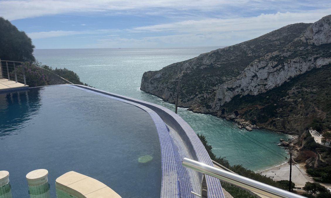 Segunda mano - Villa -
Jávea - Costa Blanca